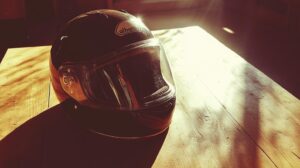 When-Were-Motorcycle-Helmets-Invented-A-Safety-Milestone-1